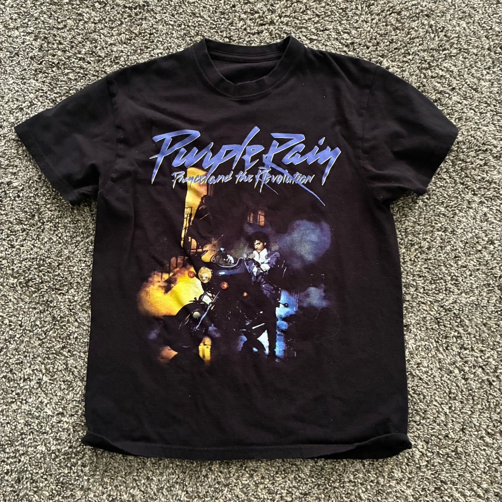 Prince Purple Rain Men's Medium Black Graphic Short Sleeve T-Shirt
